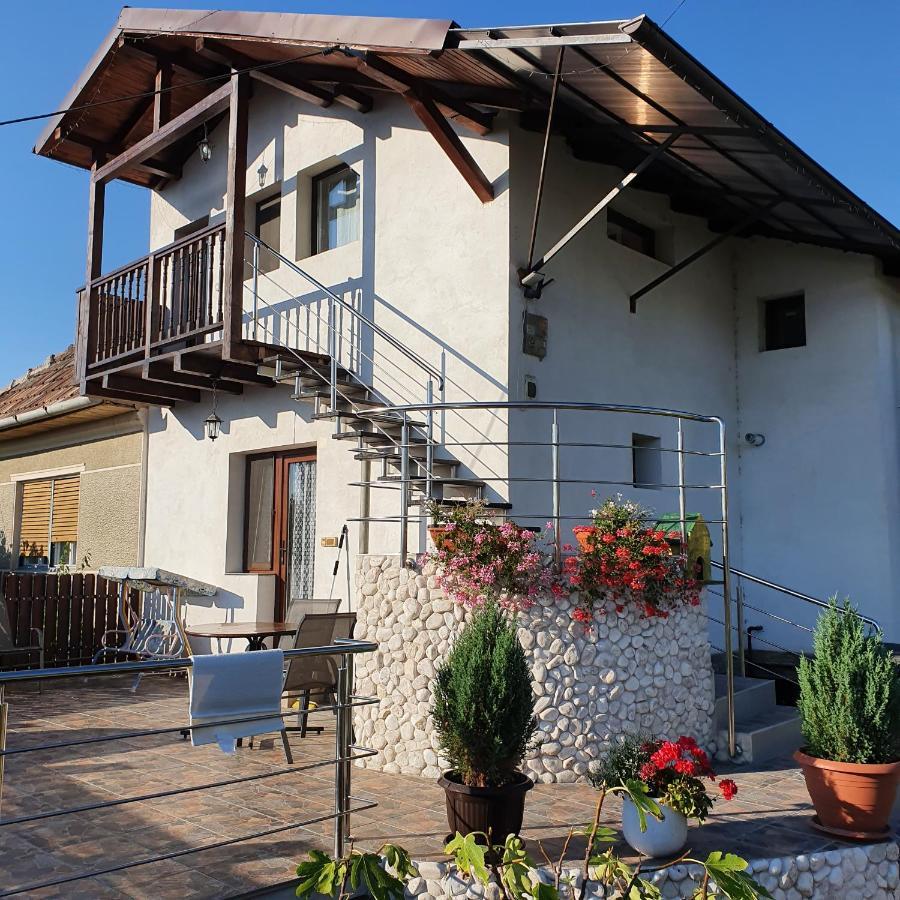 Casa Orsi Apartamento Turda Exterior foto